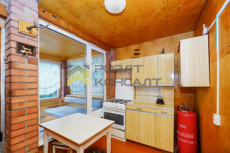 Дача, 45м², 9 соток, 2 этажа, 2 комн., стены: Кирпич миниатюра 30