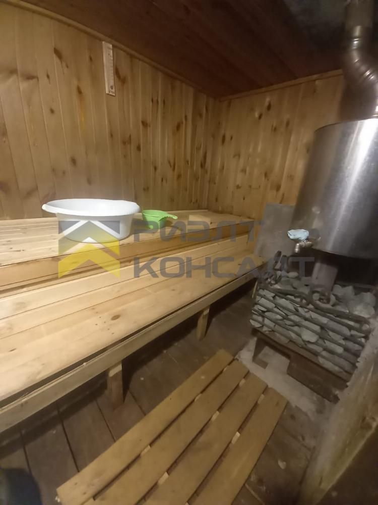 Дом, 82.80м², 7.10 соток, 2 этажа, 3 комн., стены: Кирпич миниатюра 37