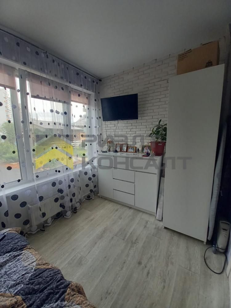 Дом, 82.80м², 7.10 соток, 2 этажа, 3 комн., стены: Кирпич миниатюра 10