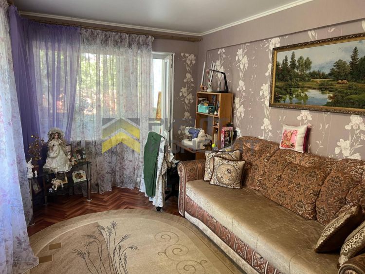 2-комн. квартира, Вторичка, 42м², 2/5 этаж