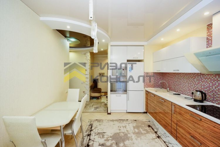 2-комн. квартира, Вторичка, 63м², 1/9 этаж миниатюра 3