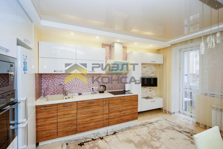 2-комн. квартира, Вторичка, 63м², 1/9 этаж миниатюра 4