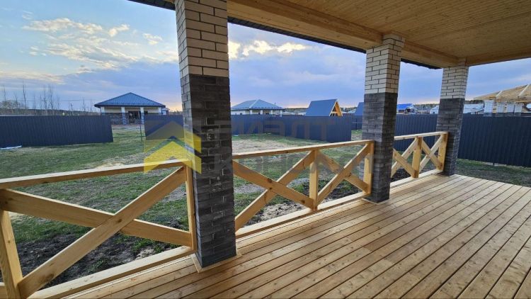 Дом, 100м², 10 соток, 1 этаж, 3 комн., стены: Кирпич миниатюра 2