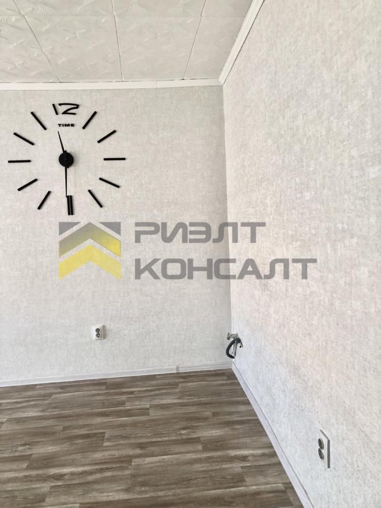 Комната в квартире, 36м², 5/5 этаж миниатюра 3