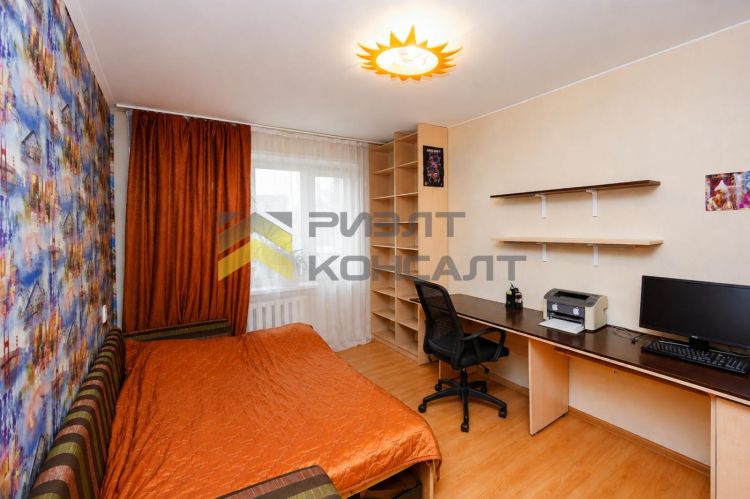 3-комн. квартира, Вторичка, 61м², 6/9 этаж