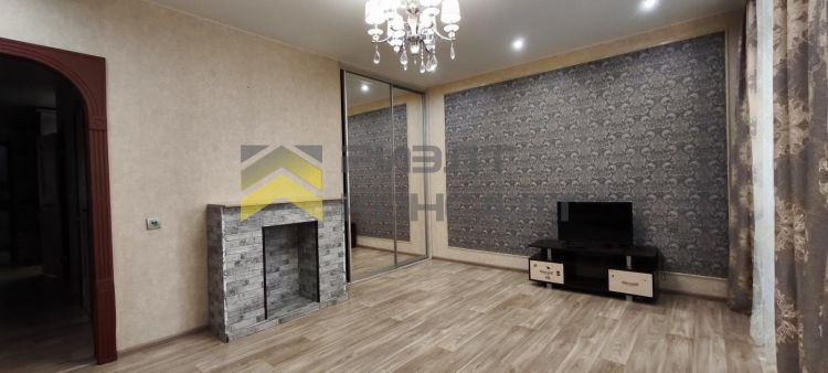 3-комн. квартира, Вторичка, 93м², 2/9 этаж миниатюра 3