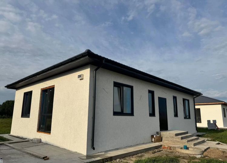 Дом, 106м², 5 соток, 1 этаж, 3 комн., стены: Газоблоки