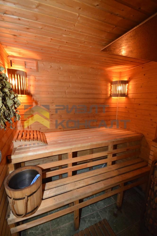 Дом, 170м², 8 соток, 2 этажа, 3 комн., стены: Кирпич миниатюра 29