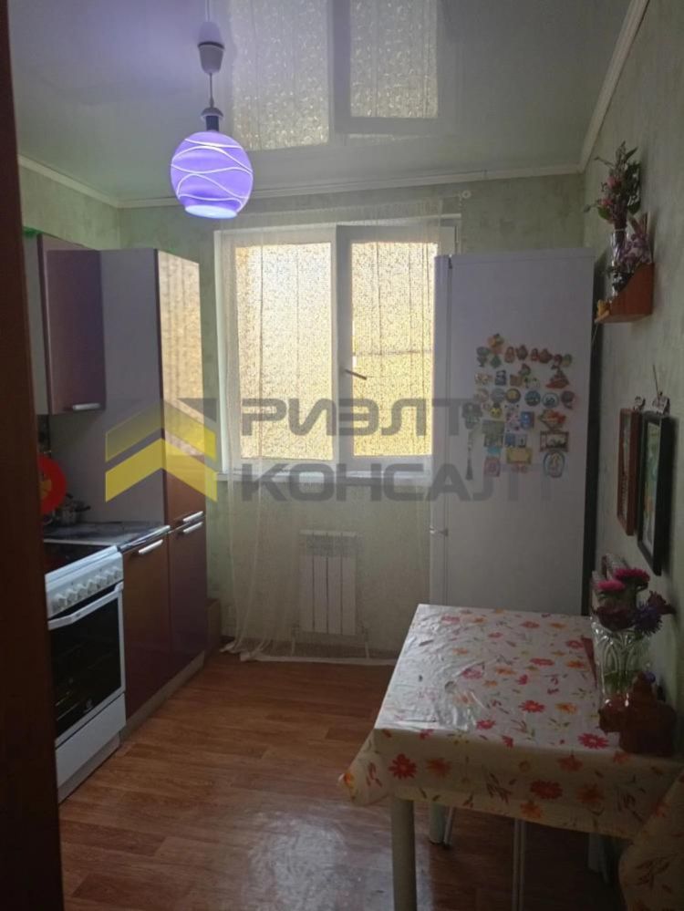 2-комн. квартира, Вторичка, 45м², 3/3 этаж миниатюра 3