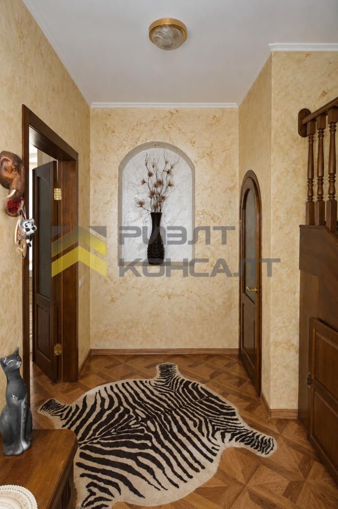 Дом, 170м², 8 соток, 2 этажа, 3 комн., стены: Кирпич миниатюра 11