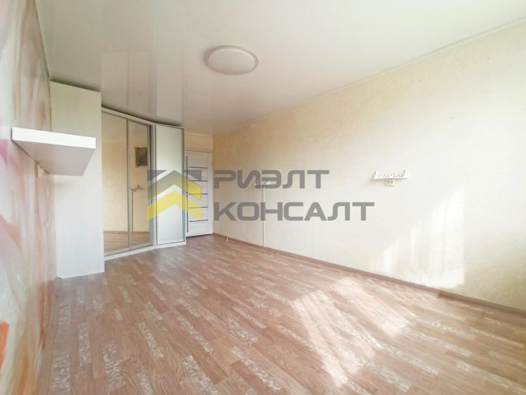 2-комн. квартира, Вторичка, 51м², 3/5 этаж