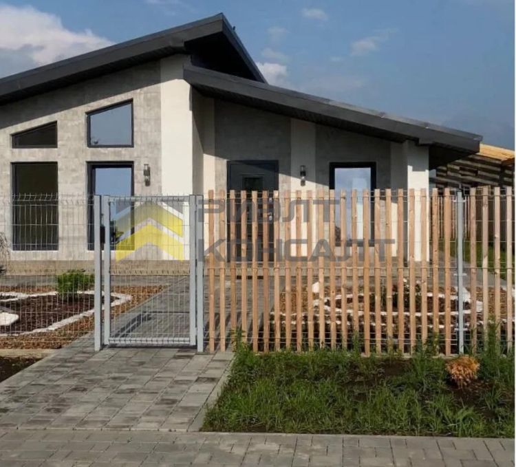 Дом, 140м², 6 соток, 1 этаж, 3 комн., стены: Газоблоки миниатюра 4