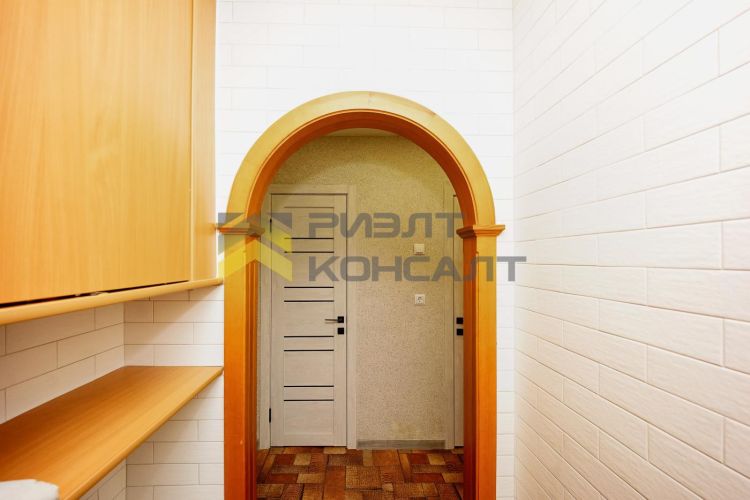3-комн. квартира, Вторичка, 68м², 1/9 этаж миниатюра 9