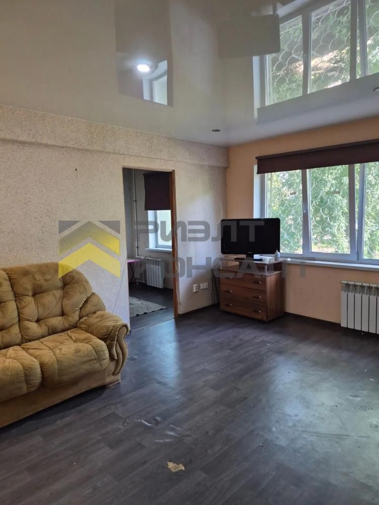 2-комн. квартира, Вторичка, 46м², 1/5 этаж миниатюра 2
