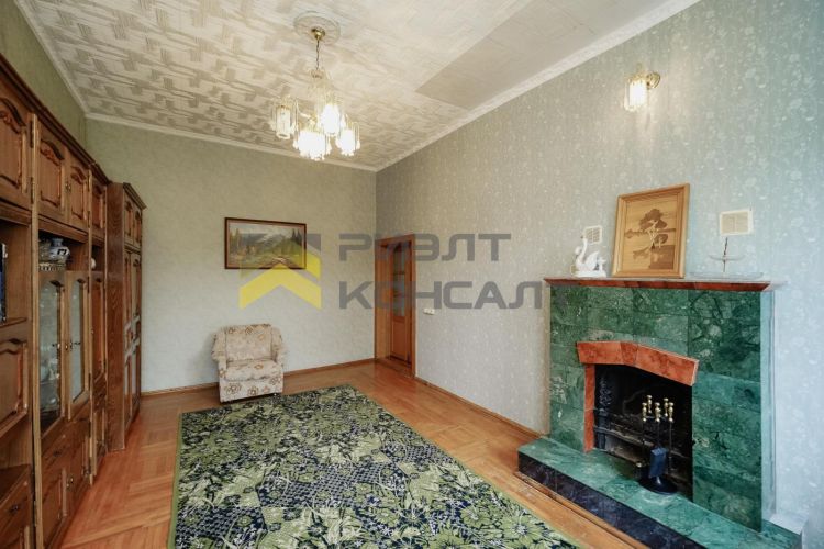 Дом, 227м², 12.53 соток, 2 этажа, 5 комн., стены: Кирпич миниатюра 21