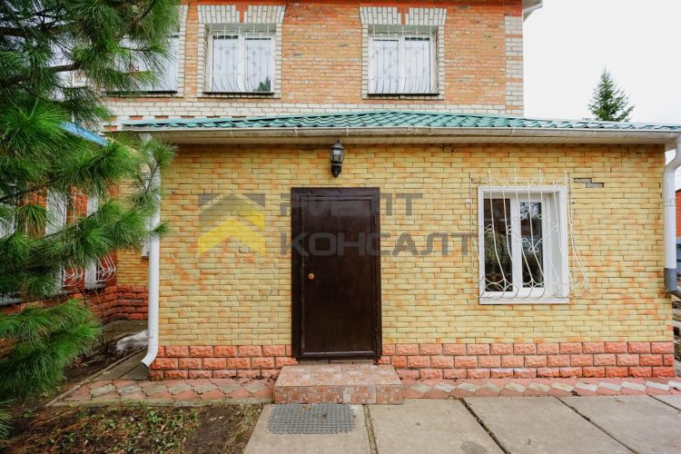 Дом, 227м², 12.53 соток, 2 этажа, 5 комн., стены: Кирпич миниатюра 46