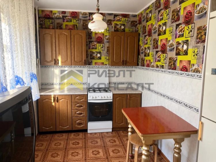 3-комн. квартира, Вторичка, 60м², 2/5 этаж миниатюра 3
