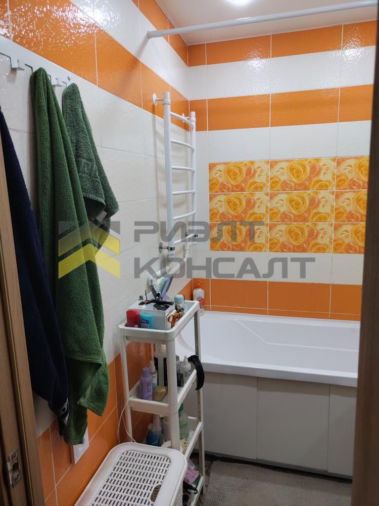 3-комн. квартира, Вторичка, 49.40м², 5/5 этаж миниатюра 4