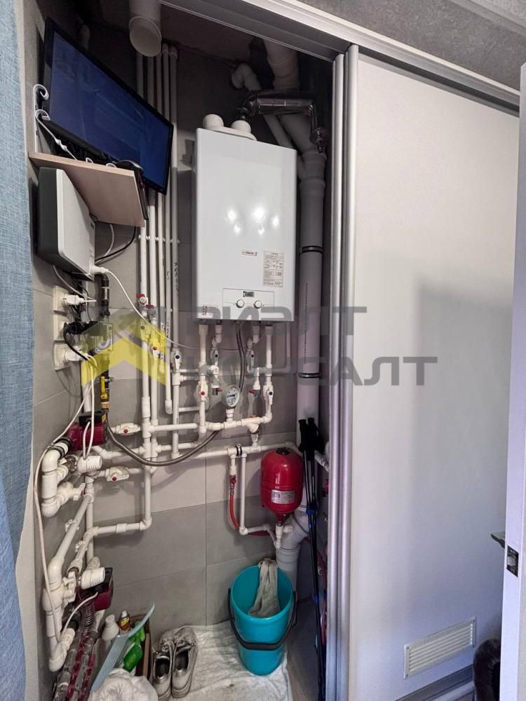 Коттедж, 135м², 10 соток, 2 этажа, 5 комн., стены: Кирпич миниатюра 15