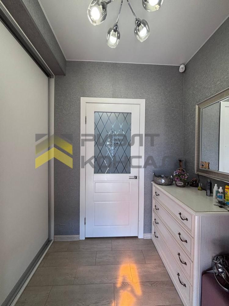 Коттедж, 135м², 10 соток, 2 этажа, 5 комн., стены: Кирпич миниатюра 13