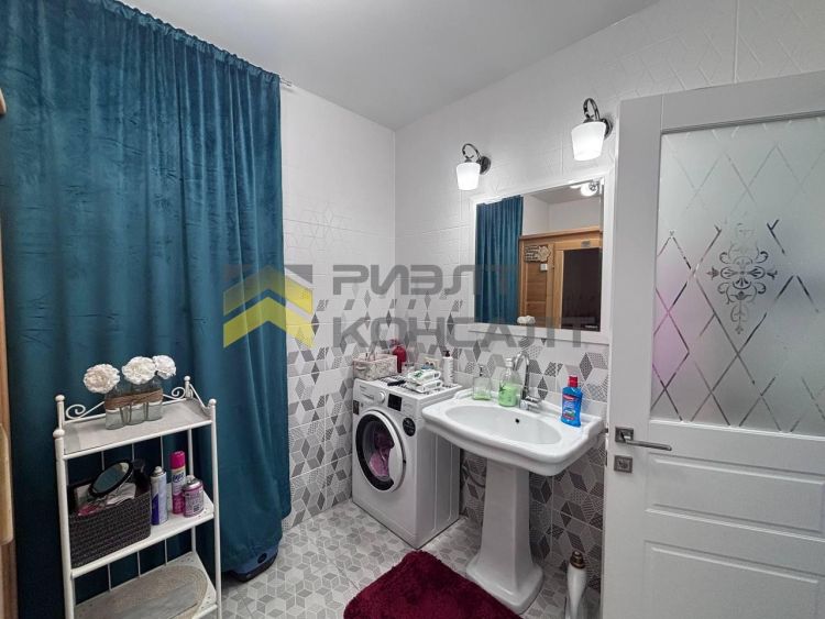 Коттедж, 135м², 10 соток, 2 этажа, 5 комн., стены: Кирпич миниатюра 20