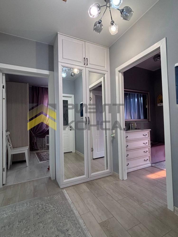 Коттедж, 135м², 10 соток, 2 этажа, 5 комн., стены: Кирпич миниатюра 14