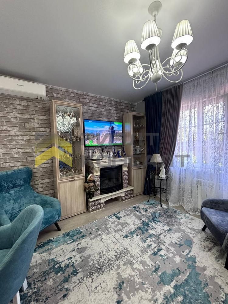 Коттедж, 135м², 10 соток, 2 этажа, 5 комн., стены: Кирпич миниатюра 4