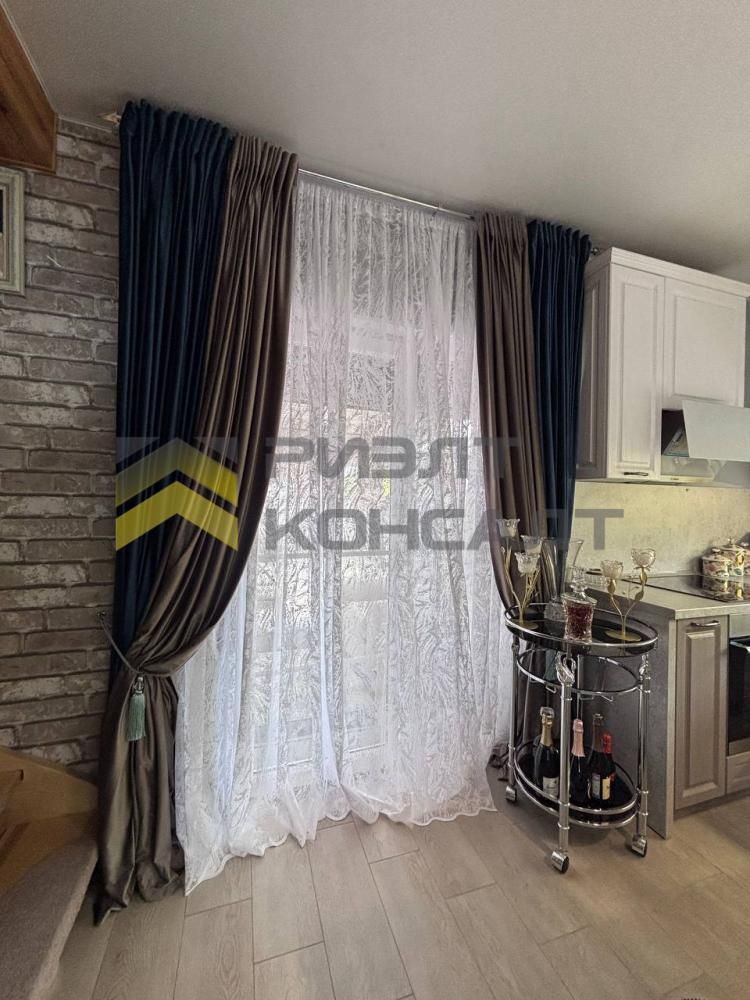 Коттедж, 135м², 10 соток, 2 этажа, 5 комн., стены: Кирпич миниатюра 6