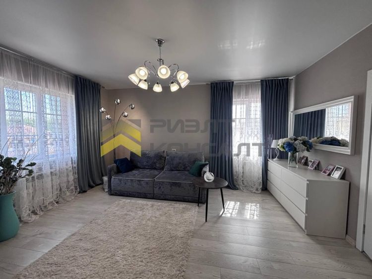 Коттедж, 135м², 10 соток, 2 этажа, 5 комн., стены: Кирпич миниатюра 32