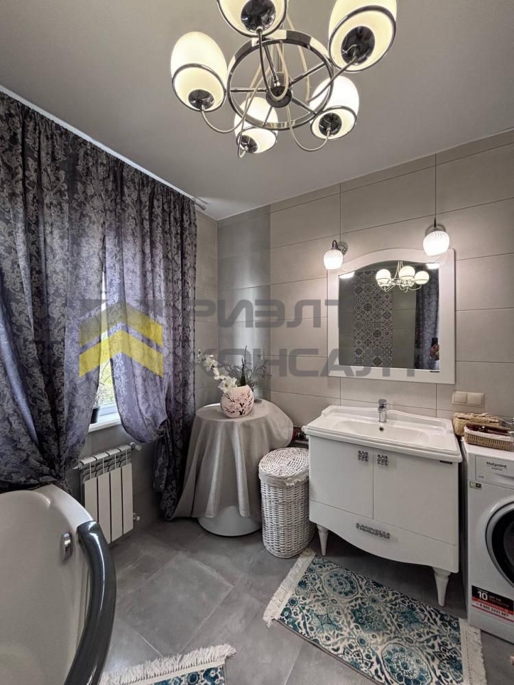 Коттедж, 135м², 10 соток, 2 этажа, 5 комн., стены: Кирпич миниатюра 47