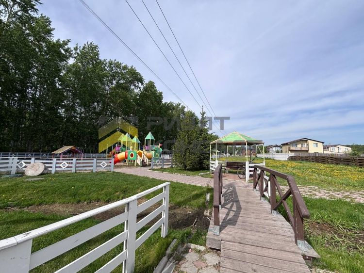 Коттедж, 135м², 10 соток, 2 этажа, 5 комн., стены: Кирпич миниатюра 62
