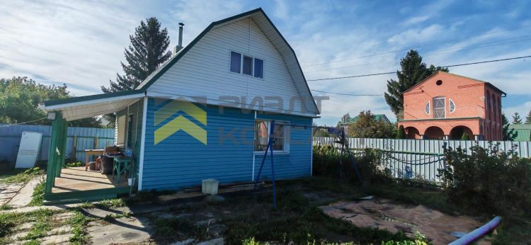 Дача, 45м², 5.20 соток, 2 этажа, 2 комн., стены: Кирпич миниатюра 26