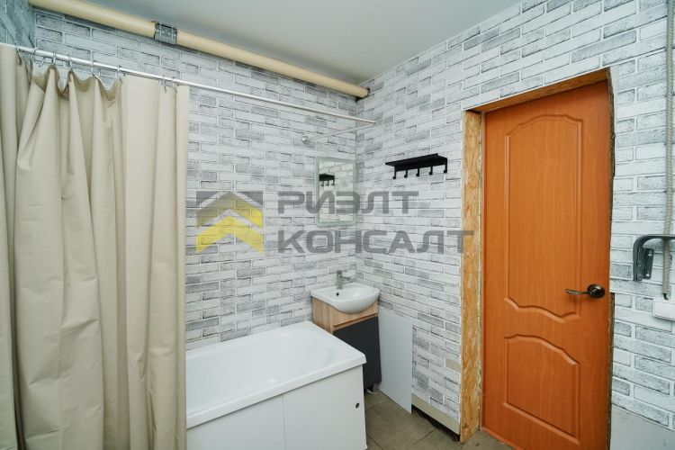 Дом, 60м², 15 соток, 1 этаж, 2 комн., стены: Бревно миниатюра 9