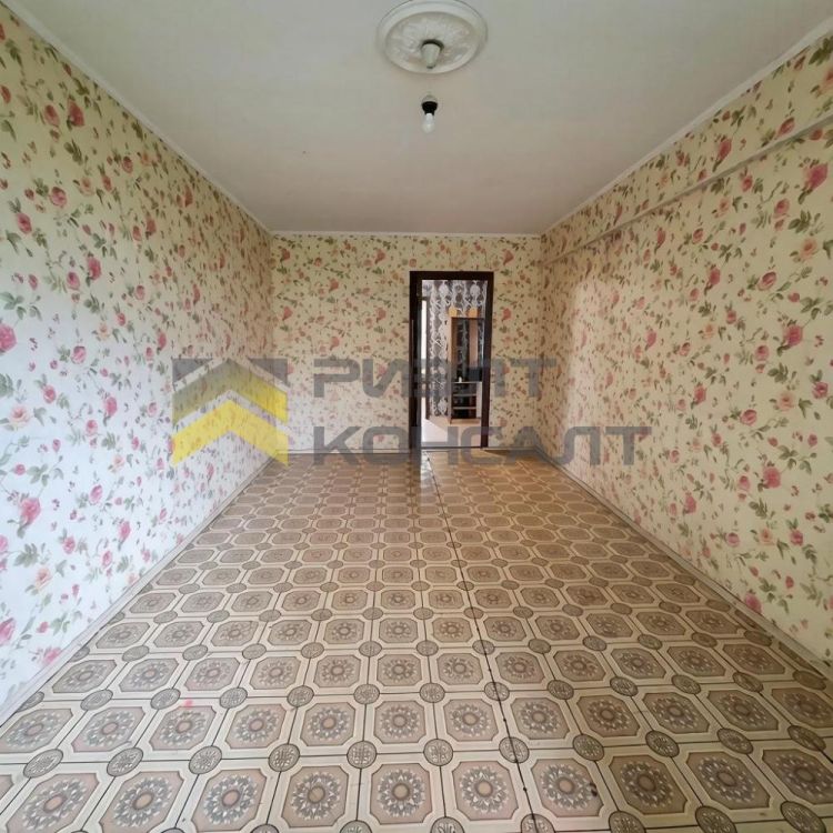 3-комн. квартира, Вторичка, 68.60м², 1/5 этаж миниатюра 2