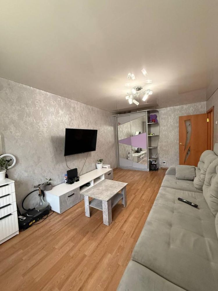 2-комн. квартира, Вторичка, 45.40м², 1/5 этаж миниатюра 3