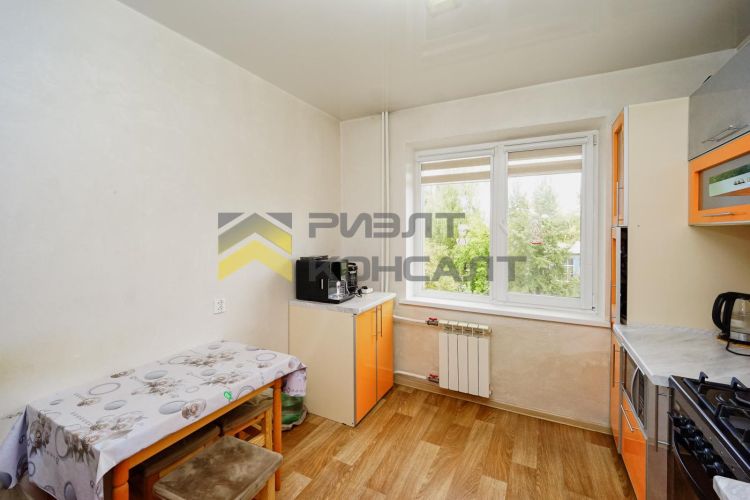 3-комн. квартира, Вторичка, 63м², 4/9 этаж миниатюра 3