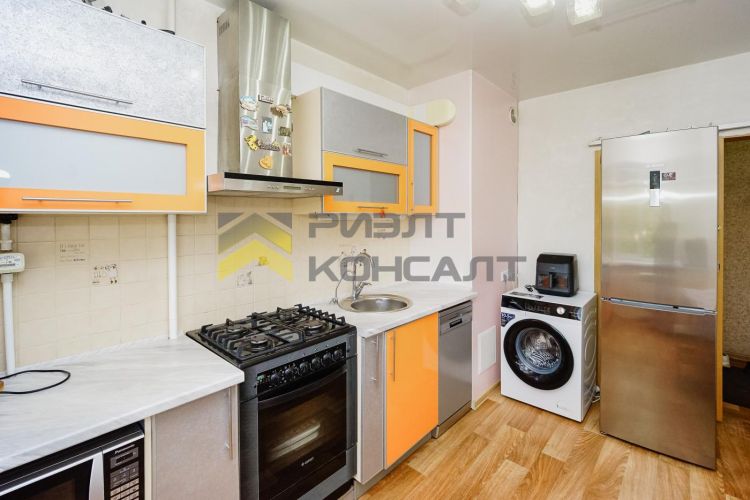 3-комн. квартира, Вторичка, 63м², 4/9 этаж миниатюра 5