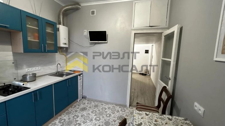 2-комн. квартира, Вторичка, 47.20м², 3/3 этаж