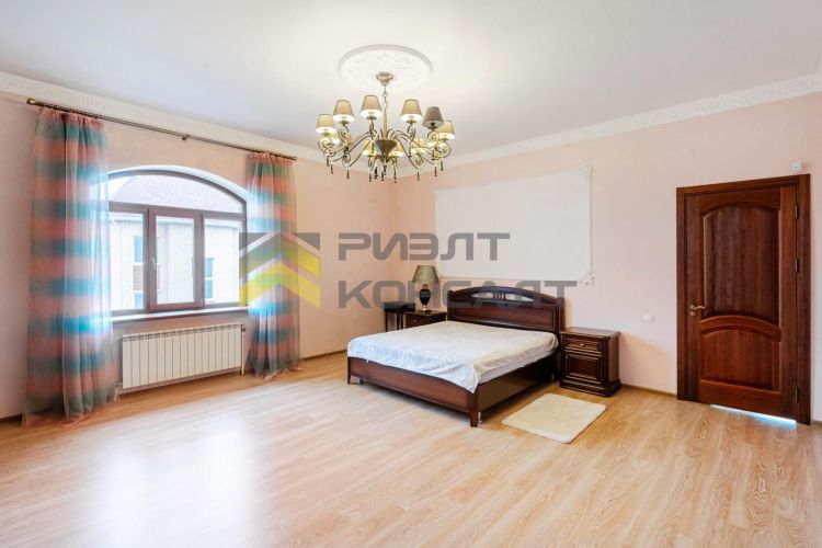 Дом, 289.30м², 10.90 соток, 2 этажа, 5 комн., стены: Кирпич миниатюра 33