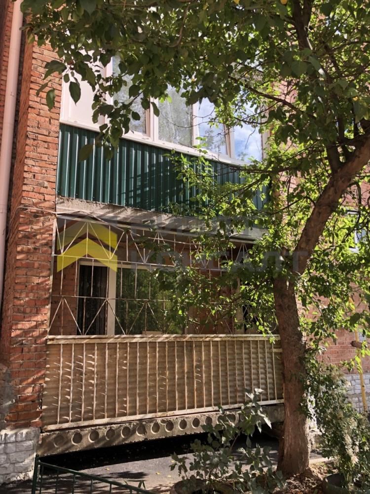 2-комн. квартира, Вторичка, 49.70м², 1/5 этаж