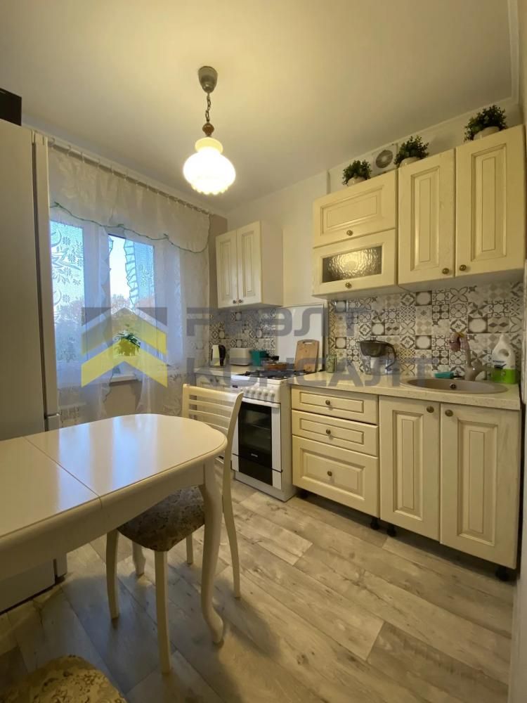 2-комн. квартира, Вторичка, 45.80м², 4/5 этаж миниатюра 2