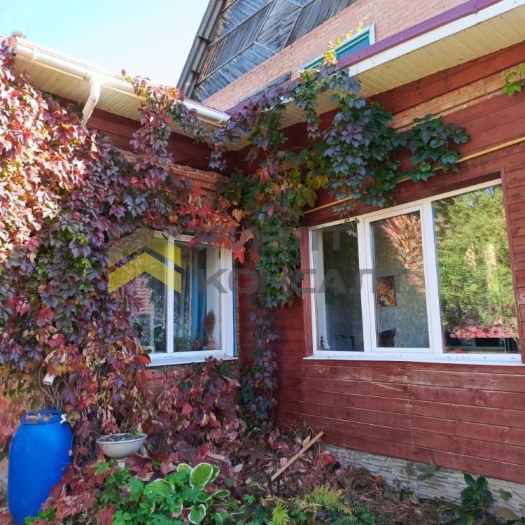 Дом, 255.20м², 23.25 соток, 1 этаж, 4 комн., стены: Кирпич миниатюра 16