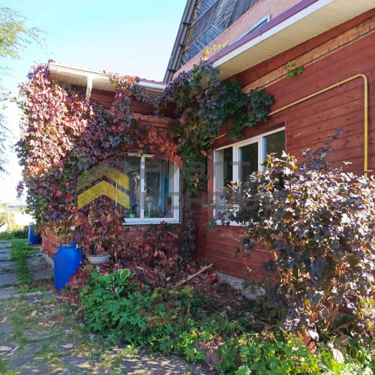 Дом, 255.20м², 23.25 соток, 1 этаж, 4 комн., стены: Кирпич миниатюра 14