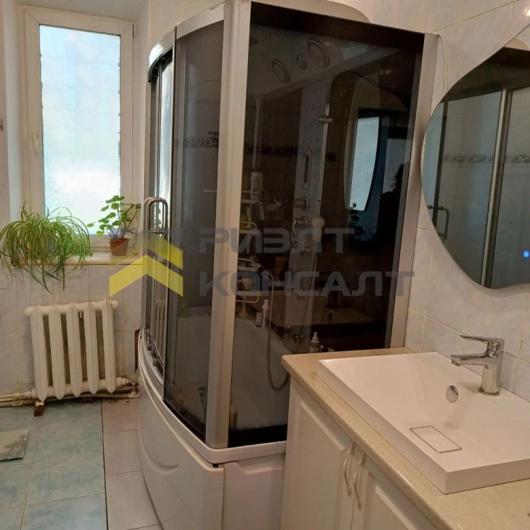 Дом, 255.20м², 23.25 соток, 1 этаж, 4 комн., стены: Кирпич миниатюра 9