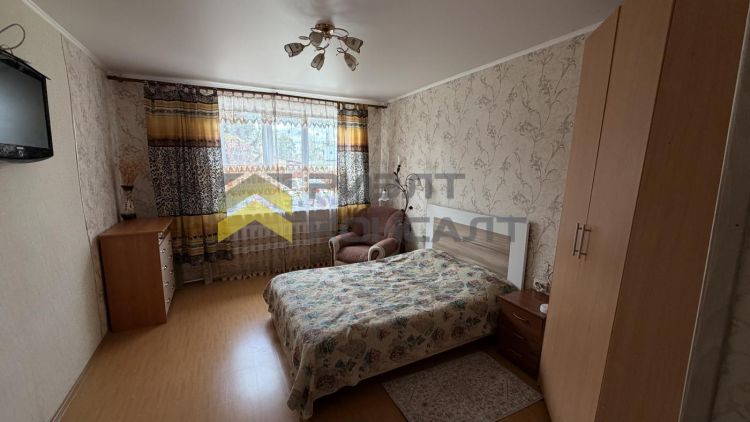 Дом, 255.20м², 23.25 соток, 1 этаж, 4 комн., стены: Кирпич миниатюра 5