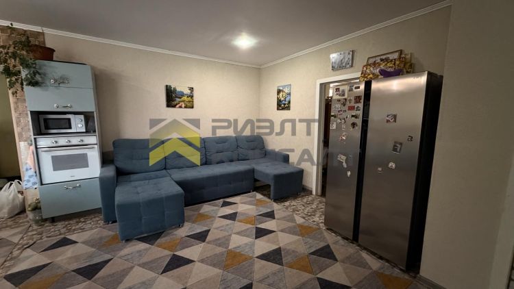 Дом, 255.20м², 23.25 соток, 1 этаж, 4 комн., стены: Кирпич миниатюра 3