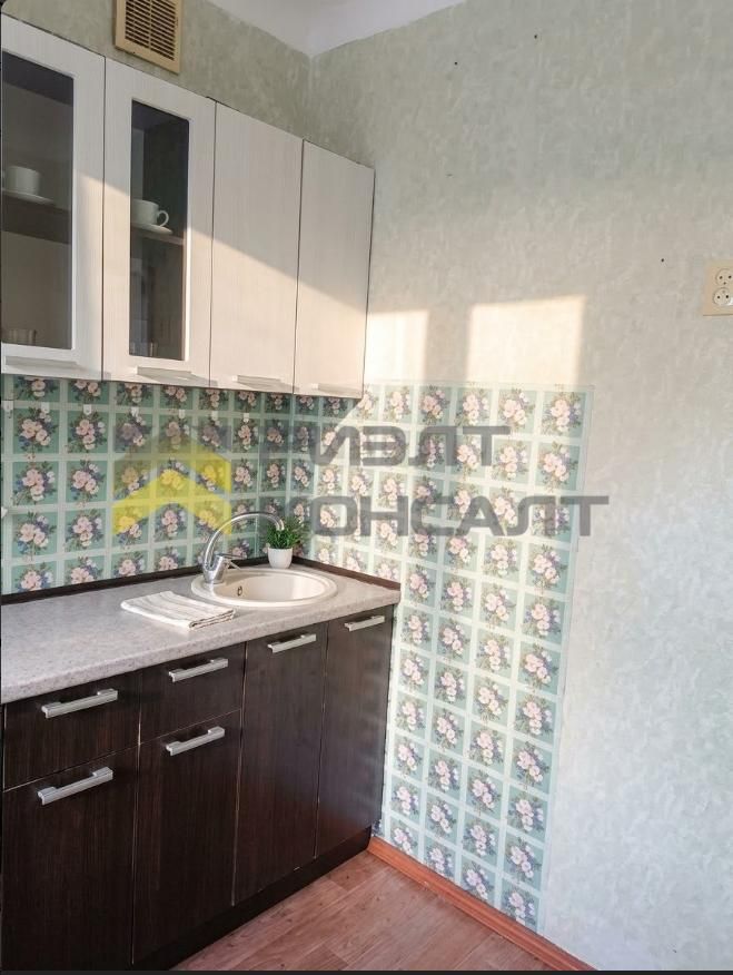 2-комн. квартира, Вторичка, 43м², 1/4 этаж миниатюра 2