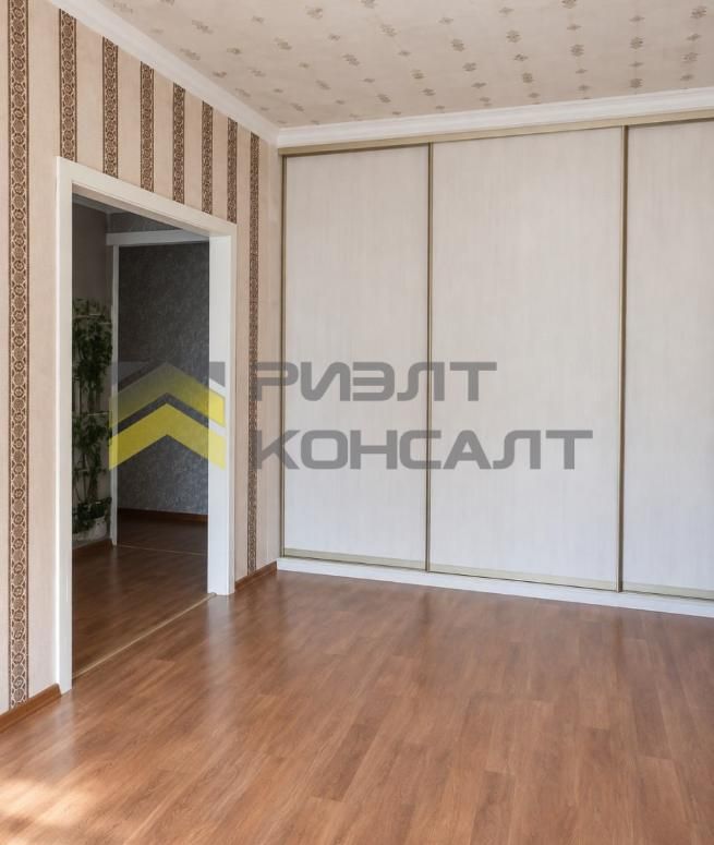 2-комн. квартира, Вторичка, 43м², 1/4 этаж миниатюра 3