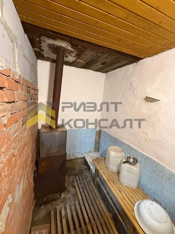 Дача, 39.80м², 5 соток, 2 этажа, 2 комн., стены: Кирпич миниатюра 20
