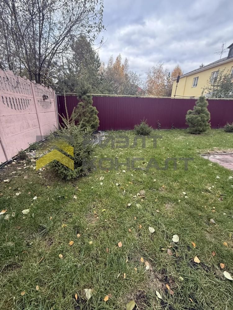 Дом, 123м², 3 соток, 3 этажа, 2 комн., стены: Кирпич миниатюра 6